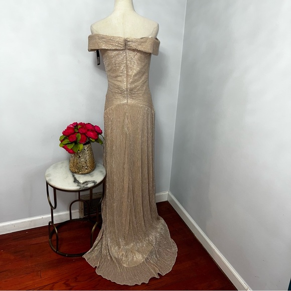 XSCAPE Gold Off Shoulder Short Sleeve Cascading Ruffle Full-Length Formal Gown - Picture 11 of 13